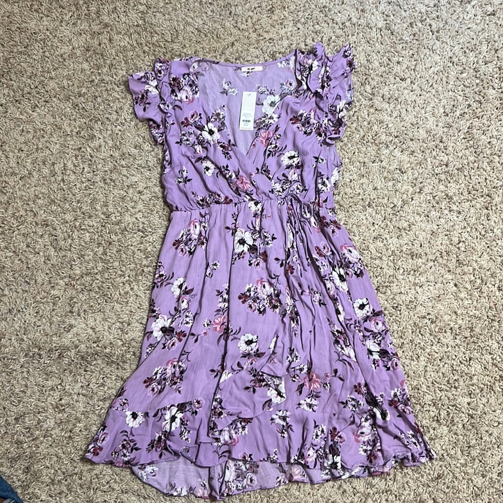 Francesca’s collections purple floral dress